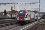 RABe 511 015 KISS durchfährt den Bahnhof Rupperswil. Die Aufnahme stammt vom 07.01.2022.