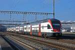 RABe 511 015 KISS durchfährt den Bahnhof Rupperswil. Die Aufnahme stammt vom 13.01.2022.