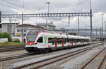 RABe 521 030, auf dem RE nach Luzern, verlässt den Bahnhof Zofingen.