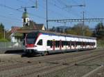 SBB - Triebzug RABe 523 033-4 im Bahnhof Rupperswil am 26.10.2014