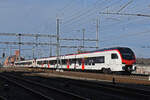 RABe 523 511-9 Mouette durchfährt am 02.01.2023 den Bahnhof Muttenz.