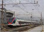 Der SBB TILO RABe 524 114 verlässt Milano Central in Richtung Schweiz.