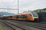 RABe 526 118 Traverso der SOB durchfährt den Bahnhof Gelterkinden. Die Aufnahme stammt vom 16.05.2022.