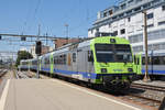 RBDe 566 237-4 fährt beim Bahnhof Thun ein.