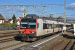 RBDe 560 204-7, auf der S29, verlässt den Bahnhof Rupperswil. Die Aufnahme stammt vom 07.02.2022.