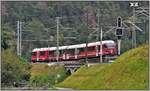 S1 1512 mit ABe 4/16 3105 erreicht die Hinterrheinbrücke bei Reichenau-Tamins.