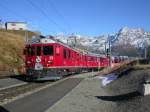 ABe 4/4 III 52 ABe 4/4 II 43 � Alp Gr�m 06.10.2008