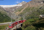 3504 mit dem R 4609 (Pontresina-Tirano) in Alp Grüm 23.8.16