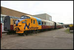 Dieser Northlander ist, wie ich jetzt erfahren habe, ebenfalls ein Steuerwagen. Aber zumindest hat dieser überlebt! Im Hof des niederländischen Transport Museums in Nieuw Vennep wird dieser Northlander mit der Kopf Nummer 1982 aufbewahrt. Es handelt sich um einen aus Kanada zurück geholten Zug der zuvor als TEE RAm zwischen den Niederlanden und der Schweiz verkehrte. 
Das Museum ist momentan nur im Hofbereich zugängig. Die in den Gebäuden befindliche Ausstellung war bei meinem Besuch am 6.10.2023 leider geschlossen und machte auch nicht den Eindruck einer nahenden Öffnungszeit. 