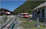 Der TMR Beh 4/8 71 erreicht als Regionalzug 26220 von Martigny kommend sein Ziel Vallorcine.