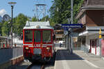 Zb Historic.
ZEITREISE AM BRÜNIG.
Der BDeh 140 005 hat die Zentralbahn an zb Historic ausgeliehen. Seit dem Jahre 2014 ist er aber nur selten für Extrafahrten im Einsatz. Am 5. September 2021, am Tag der Zeitreise am Brünig stand er auf dem Streckenabschnitt Giswil – Brünig-Hasliberg, ausserhalb seiner früheren Geleise der ehemaligen Luzern-Stans-Engelberg-Bahn (LSE) im Einsatz. 
Ein sehr seltener Anblick vom ehemaligen LSE-Pendel BDeh 140 005 + ABt 924 in Brünig-Hasliberg.
Foto: Walter Ruetsch 
