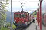 In Momp�-Tujetsch kreuzen wir den Gegenzug R871 nach Andermatt.
