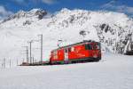 Mit einem leeren Autozug erreicht der Deh 4/4 I 23 am 21.02.2016 Nätschen.
