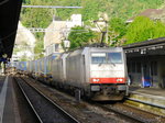 Crossrail - Loks 186 909 + 186 ??? vor Güterzug bei der Durchfahrt im Bahnhof Burgdorf am 05.06.2016