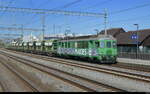 MAKIES - Kieszug mit dem BDe 44/ 576 049-1 an der Spitze bei der durchfahrt im Bhf. Rupperswil am 23.07.2023