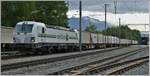 Rail Care Vectron 9185 4476 451-0 auf dem Dreischienengleis in Felsberg bereit zur Fahrt Richtung Chur. (21.04.2020)