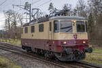 Rübenkampagne 2021: Nachdem die leeren Rübenwagen abgeliefert wurden, kehrt Re 421 393-0 als Lokzug zurück nach Frauenfeld.