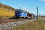 WRS
Widmer Rail Services AG
Am 24. Oktober 2018 waren die WRS Lokomotiven Re 430 112-3 und die Ae 1042 007-1 infolge Testfahrten im Seeland unterwegs.
Bei Cressier.
Foto: Walter Ruetsch