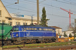 Ex ÖBB Lok 1042 041-0 durchfährt den Bahnhof Pratteln.