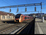 SOB/SBB - Traverso RABe 506 209 bei der ausfahrt aus dem Bahnhof Burgdorf am 31.12.2021