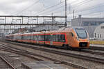 RABe 526 107 Traverso der SOB durchfährt den Bahnhof Rupperswil. Die Aufnahme stammt vom 04.02.2022.