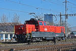 Aem 940 027-6 durchfährt am 05.02.2026 solo den Bahnhof Pratteln.