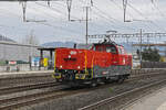 Aem 940 051-5 durchfährt am 16.03.2026 solo den Bahnhof Rothrist.