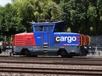 Die zweikraft Lok Eem923 002 von SBB-Cargo im Bahnhof Morges, 07-06-2016