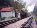 83-052 der Museumsbahn Mokra Gora in Jatare (6.