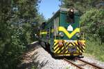 Als SRB-SV 740-101 angeschriebene (sollte eigentlich 745-101 sein) Lok der Type FAUR L45H am 13.August 2026 vor dem ersten Zug von Sargan-Vitasi nach Mokra Gora zwischen dem Einfahrsignal der Stanica