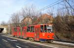 Serbien / Straßenbahn Belgrad / Tram Beograd: Tatra KT4YU - Wagen 349 der GSP Belgrad, aufgenommen im Januar 2016 in der Nähe der Haltestelle  Vo¸dovac  in Belgrad.
