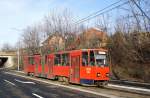 Serbien / Straßenbahn Belgrad / Tram Beograd: Tatra KT4YU - Wagen 349 der GSP Belgrad, aufgenommen im Januar 2016 in der Nähe der Haltestelle  Vo¸dovac  in Belgrad.