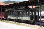 Cs 3487 (NVR-Nummer: SRB-SV 55 72 00 01 110-3; Hersteller: Goza, Baujahr: 1921) am 12.August 2026 im Fahrzeugunterstand in der Stanica Sargan-Vitasi.