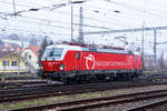 383 103 S-Rail Lease für ZSSK im Bahnhof Bratislava hl.st.rangiert an den IC 523 nach Kosice.(Bratislava hl.st.