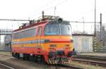 240 090-1 ∙ Cargo-Lok der ZSSKC / ZSCS, Bahndepot Nov Zmky/Neuhusel (ausfrhliche Revision: 05/2011), im Bahnhof Bratislava-Vajnory/Preburg-Weinern; 05.11.2011