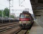 240 132-1 ∙ Letzte Einfahrt des SSK-Personenzuges nach Bratislava-Petralka/Preburg-Engerau, der am 29.04.2011 als Os 4421 von Bratislava-Nov Mesto/Preburg-Neustadt kommt.