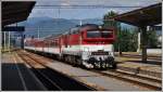 757 005-4 mit D821  Horehronec  nach Margecany fährt in Banská Bystrica ein.