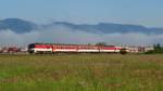 757 004 mit Zr 1843 (Sturec) bei Maly Cepcin (20.05.2014)