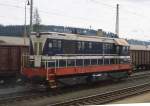 Beim Halt in Spisska Nova Ves konnte ich aus unserem Schnellzug heraus  am 2.5.2003 die CKD Diesellok 721108 fotografieren.