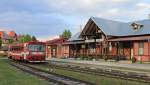 Endbahnhof Tatransk Lomnica/Tatra-Lomnitz mit Tw 812 031-3, der kommt als Os 8419 aus Richtung Studen Potok/Kohlbach. Als Rckzug Os 8418 wird verkehrt bis nach Knotenbahnhof Poprad-Tatry/Deutschendorf; 29.05.2012 