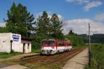 812 059 mit Os 7508 in Horna Stubna zastavka (19.05.2014)