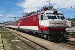 ZSSK 350 014 treft am 22 Juni 2022 in Zilina ein mit ein Rychlyk nach Kosice.