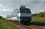 350 019 mit EC 171  Hungaria  (Berlin - Budapest) kurz vor Bratislava Hauptbahnhof am 19.09.2010.