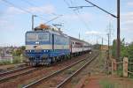 363 140-5 ∙ Wieder eine Cargo-Lok vor Fernzug: R 708 „Dubeň“ ilina/Sillein – Bratislava hl. st./Preburg Hbf. im Bahnhof B.-Vinohrady/P.-Weinberge; 07.08.2012 