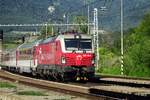 ZSSK 383 105 sturmt mit ein IC nach Bratislava hl.st.