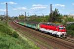 240 134 im schnsten Lack, ist mit Os 4620 von Nove Zamky nach Bratislava Hauptbahnhof unterwegs.