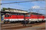 361 005-2 und 240 013-3 in Bratislava Hlavná Stanica. (01.06.2014)