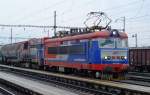 242 555-1 LRL – LOKORAIL AG (bis 2013: 43.555 БДЖ/Bulgarien), Bf. Levice (Westslowakei); 09.12.2014