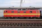 Hinter das Nummer S499 2005 steckt sich 263 005, hier am 24 Juni 2022 in Trnava.