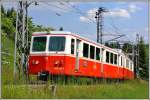 Obwohl seit 1970 in Betrieb, sehen die Trieb- und Steuerwagen der Zahnradbahn von Štrba nach Štrbské Pleso aus wie neu. 605 951-0 (05.06.2014)